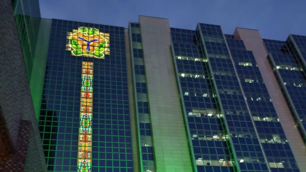 Nigeria’s Central Bank Cuts Interest Rate as Inflation Slows Nigerian central bank cuts interest rate amid slowing inflation