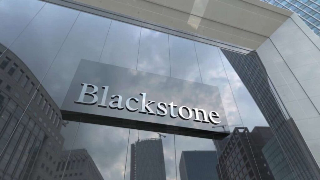 Blackstone and TPG Push $700 B PE Boom — Fueling Interest in Tokenised Buyouts digital tokens representing private-equity deals on blockchain